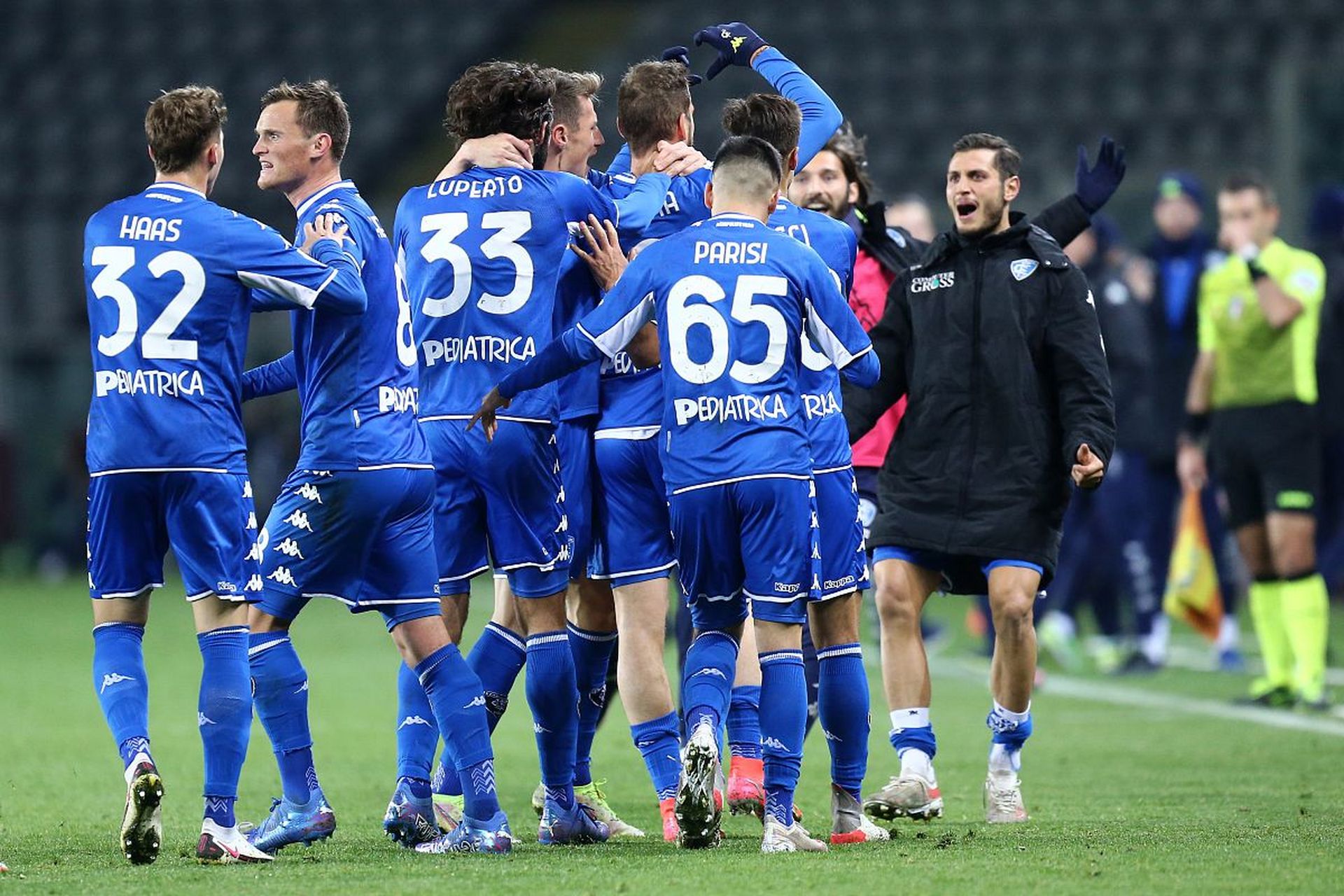 隨著他不斷 隨著他不斷